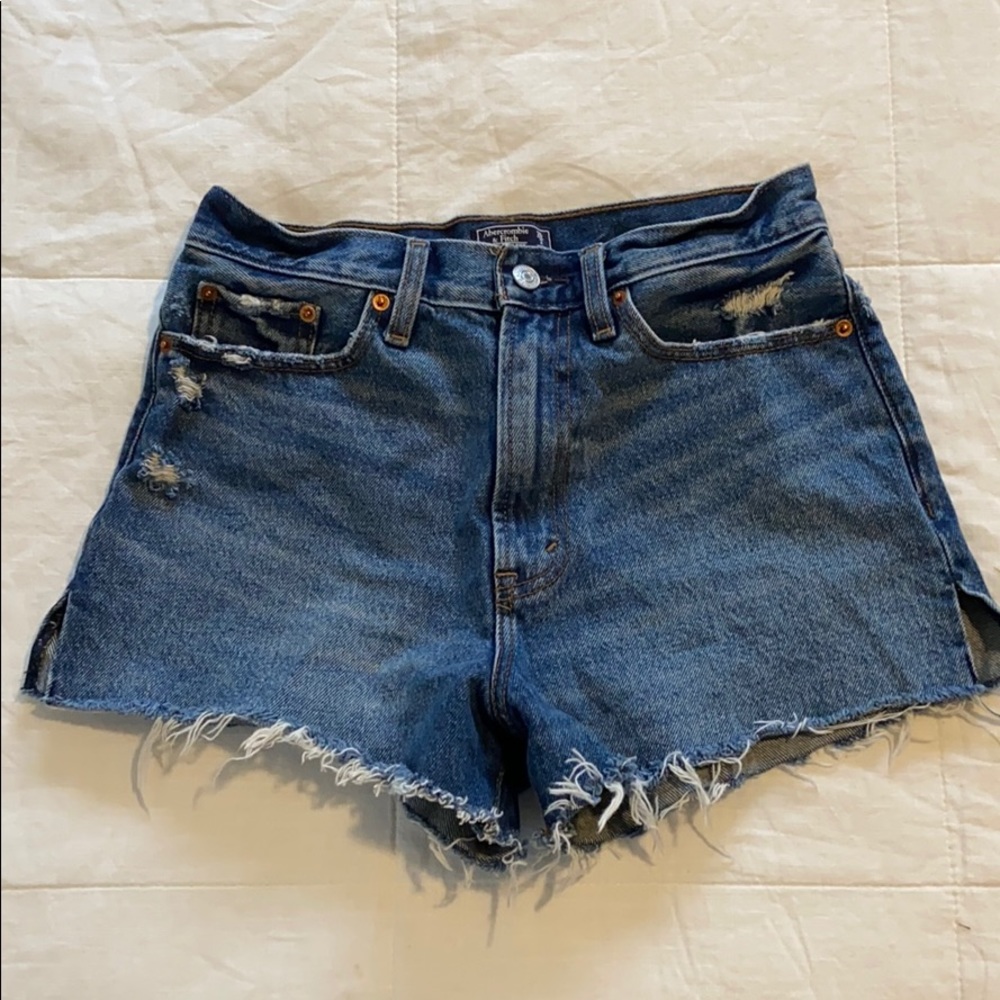 Abercrombie high rise shorts